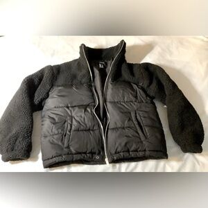 FOREVER 21 JACKET SIZE M
